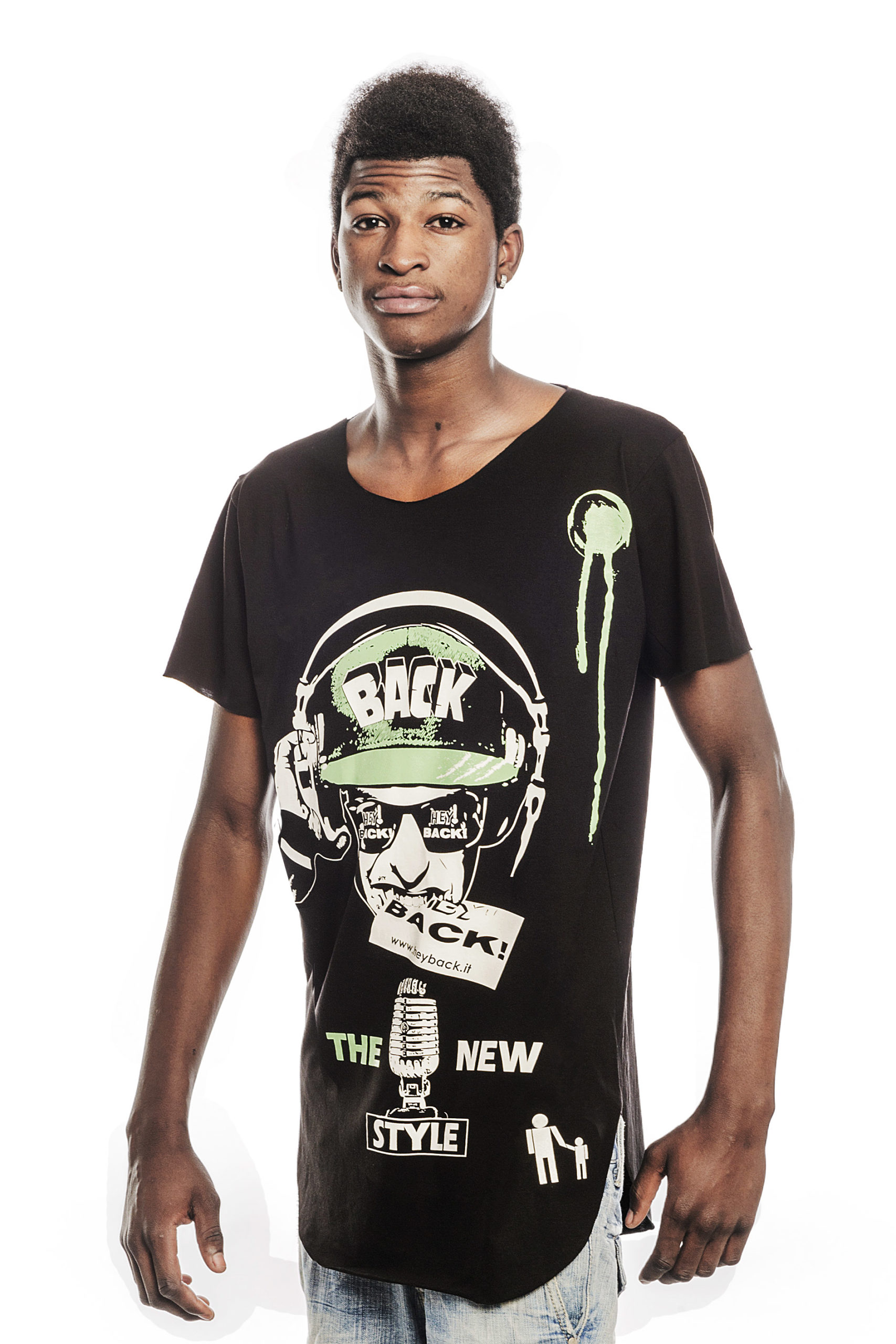 THE NEW STYLE BLACK T-SHIRT MAN  SUMMER COLLECTION